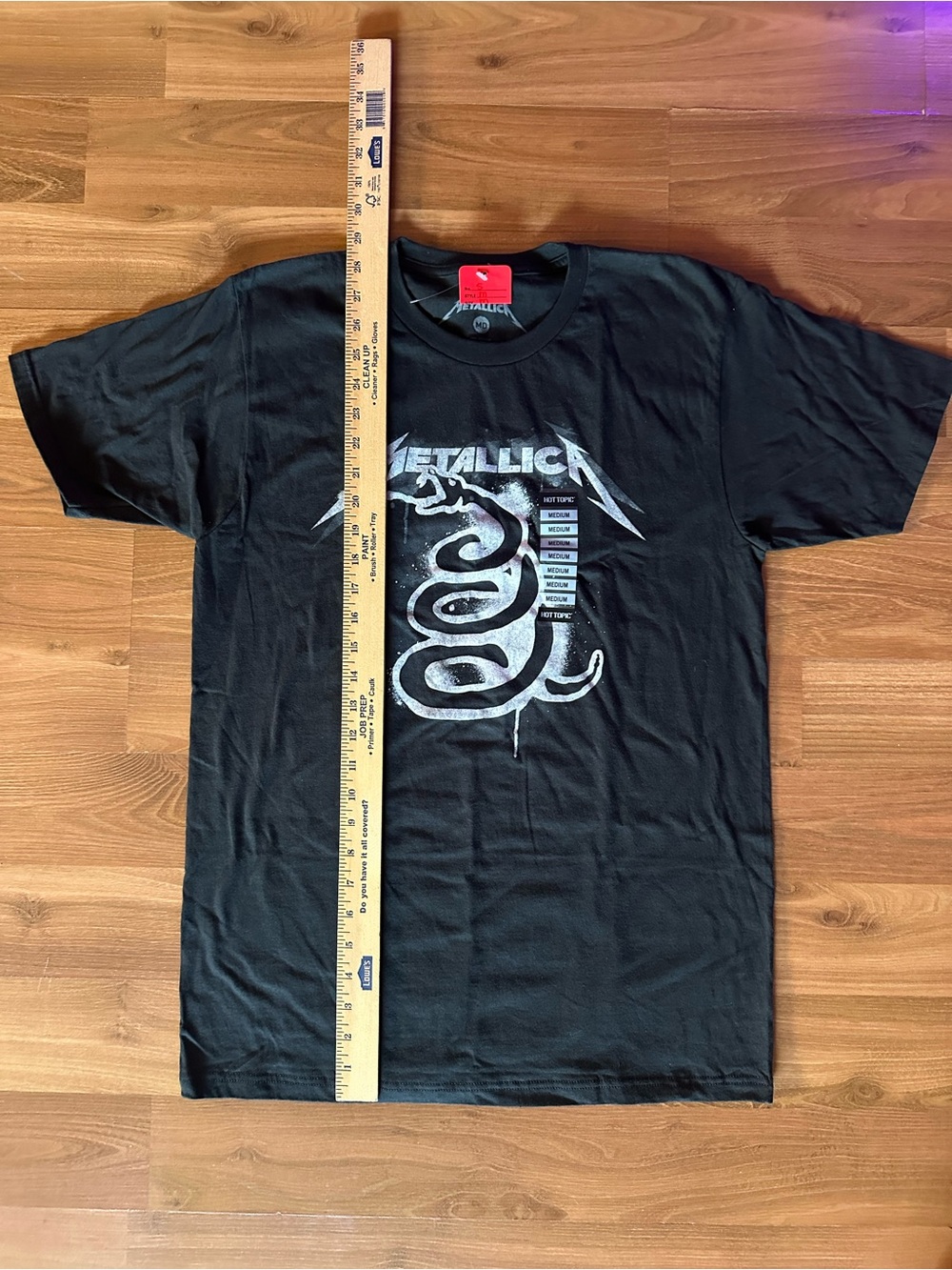 Hot Topic Black Metallica Snake Graphic Tee - Picture 3 of 6